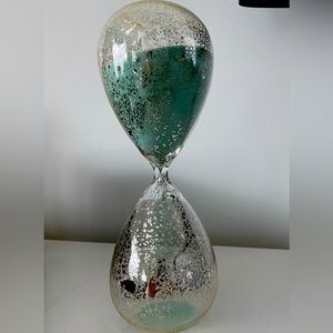 Hour Glass Sand Timer - Home Decor with silver details. Light green sand